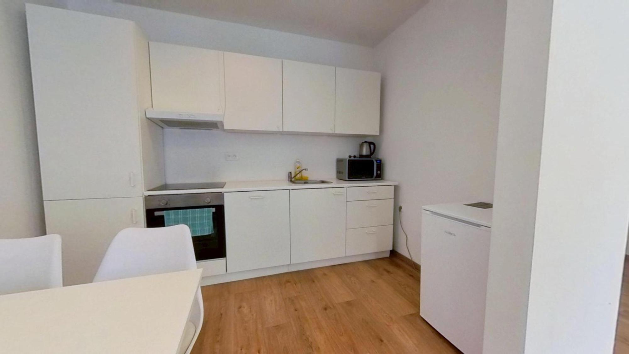 Air-Conditioned 2 Room Apartment, With Terrace, Rovinka 203 Exterior foto